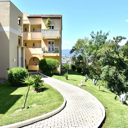 Magnifique 2 Pièces Au Calme Appartement Cannes