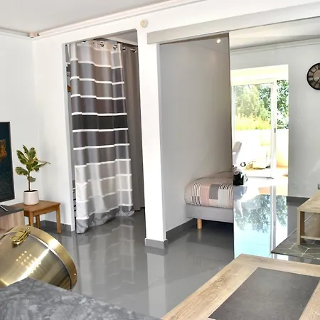Magnifique 2 Pieces Au Calme Apartment Cannes
